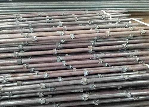 礼泉隧道钢花管